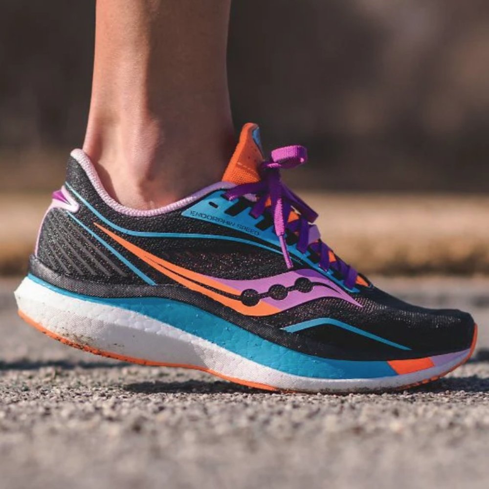EUC Saucony Endorphin Speed Running Shoes